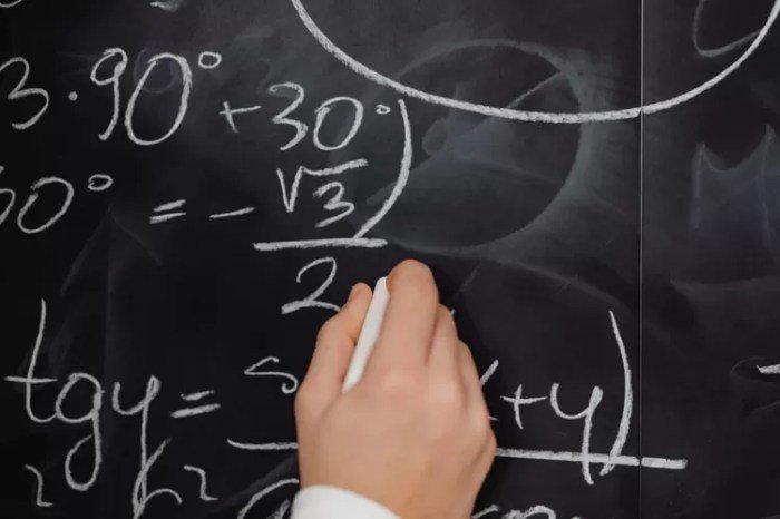 Kunci jawaban matematika kelas 9 halaman 239 nomor 4