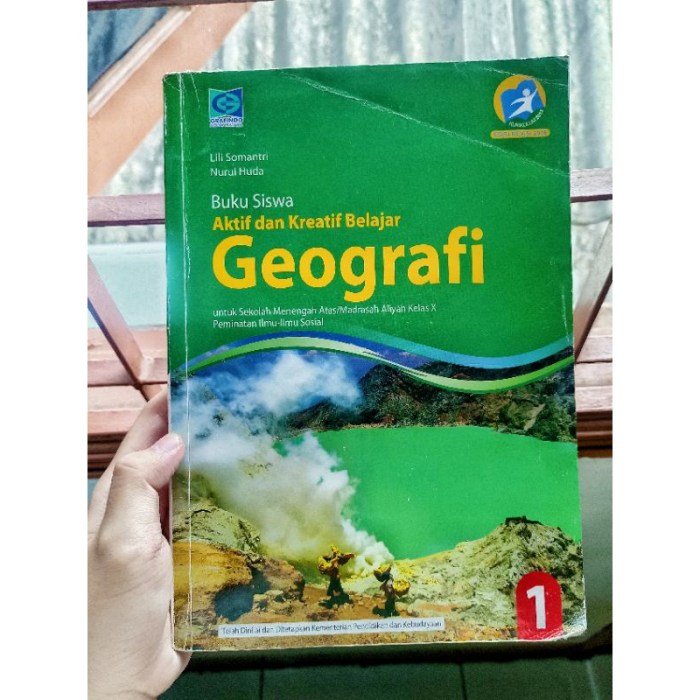 Kunci jawaban buku geografi kelas 10 kurikulum 2013